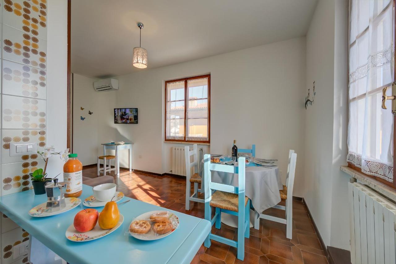 סירמיונה Villa Fiorita Apartments - Happy Rentals מראה חיצוני תמונה