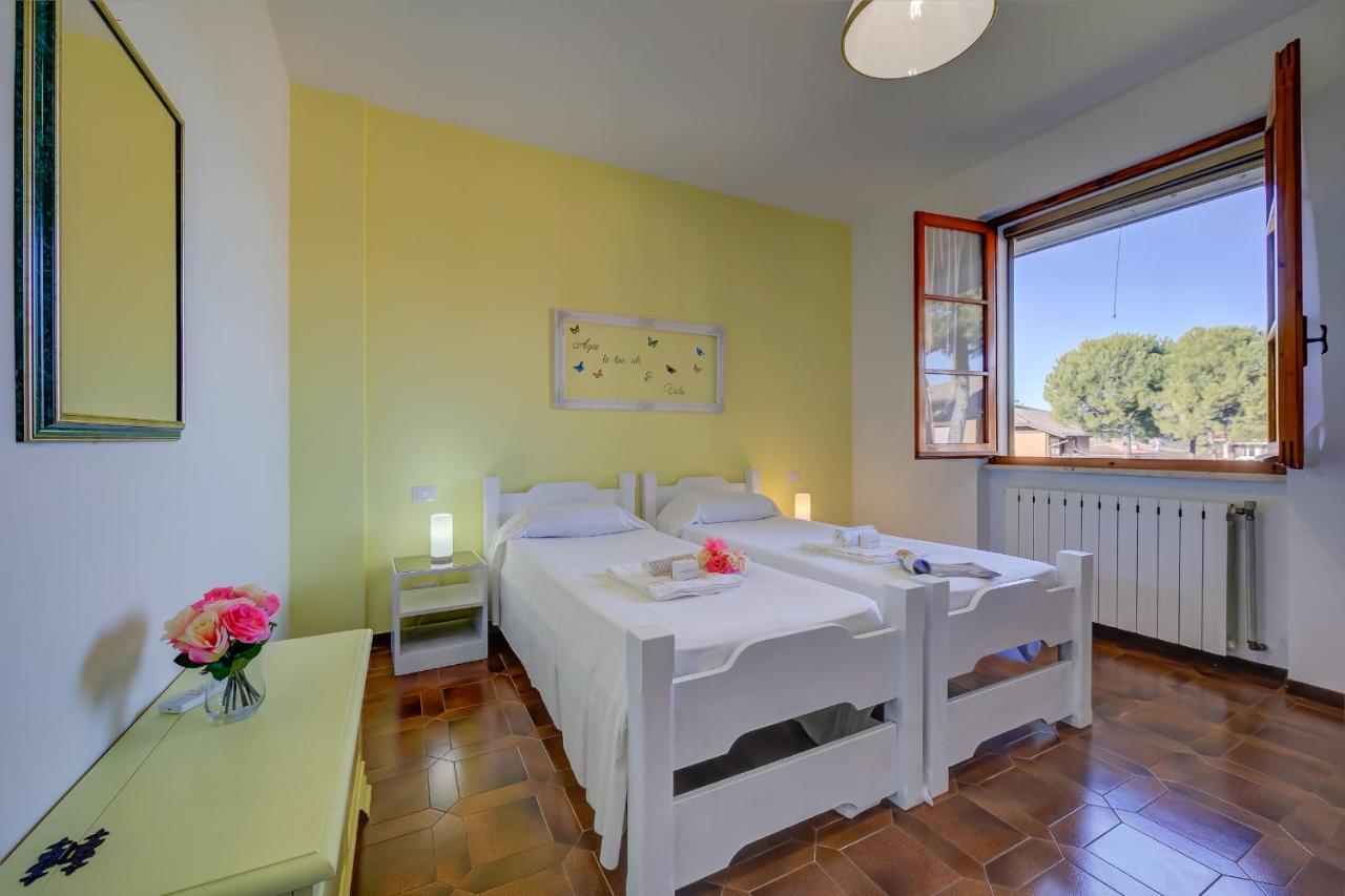 סירמיונה Villa Fiorita Apartments - Happy Rentals מראה חיצוני תמונה