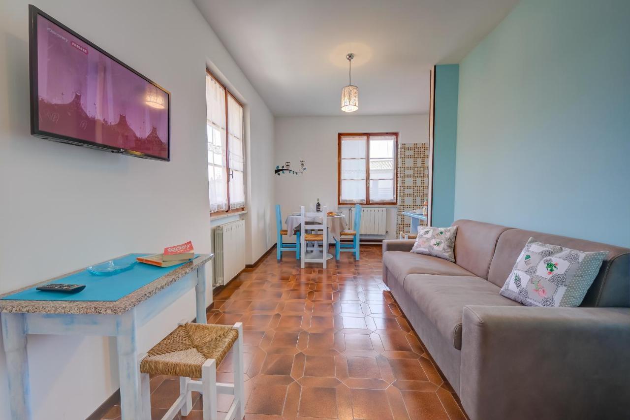 סירמיונה Villa Fiorita Apartments - Happy Rentals מראה חיצוני תמונה